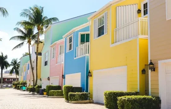 exterior painting r0mjfrg7qctcrt100bed1k6k02hyd1uudja2cx372s 1.webp